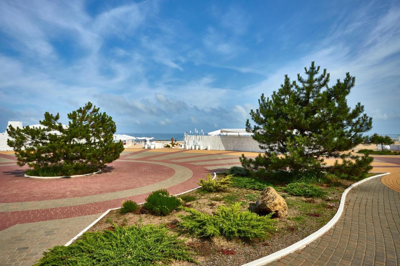 Bugaz Sea View Hotel Gribovka Exterior photo