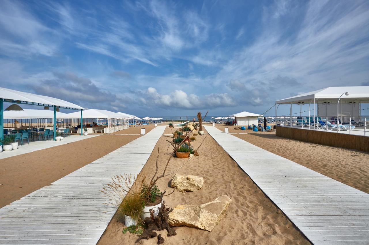 Bugaz Sea View Hotel Gribovka Exterior photo