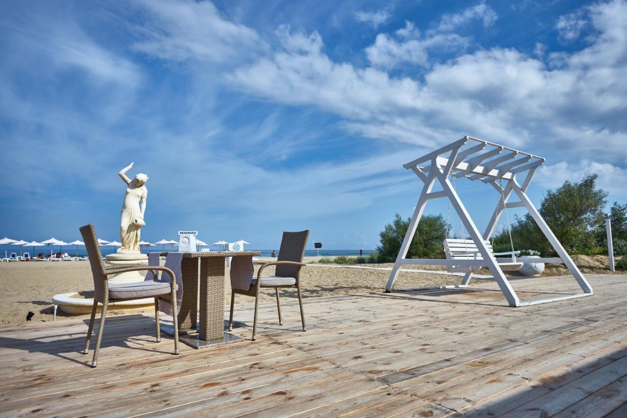 Bugaz Sea View Hotel Gribovka Exterior photo