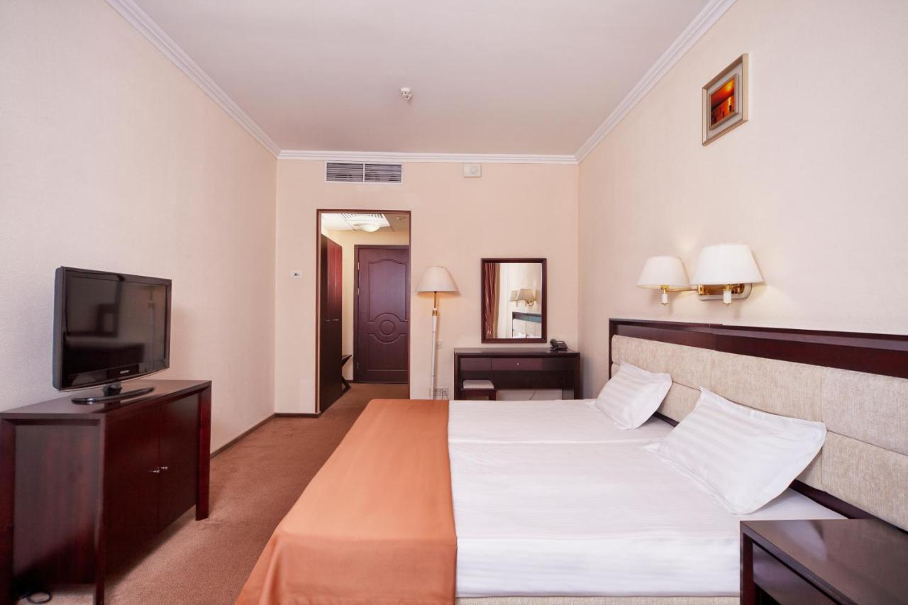 Bugaz Sea View Hotel Gribovka Exterior photo